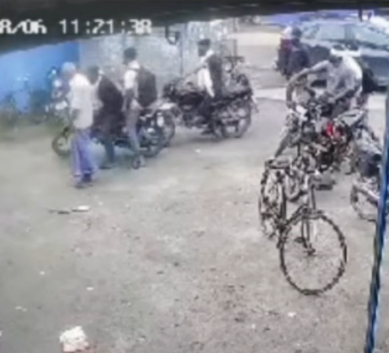 Surbhi Jewelers looted in Gopalganj